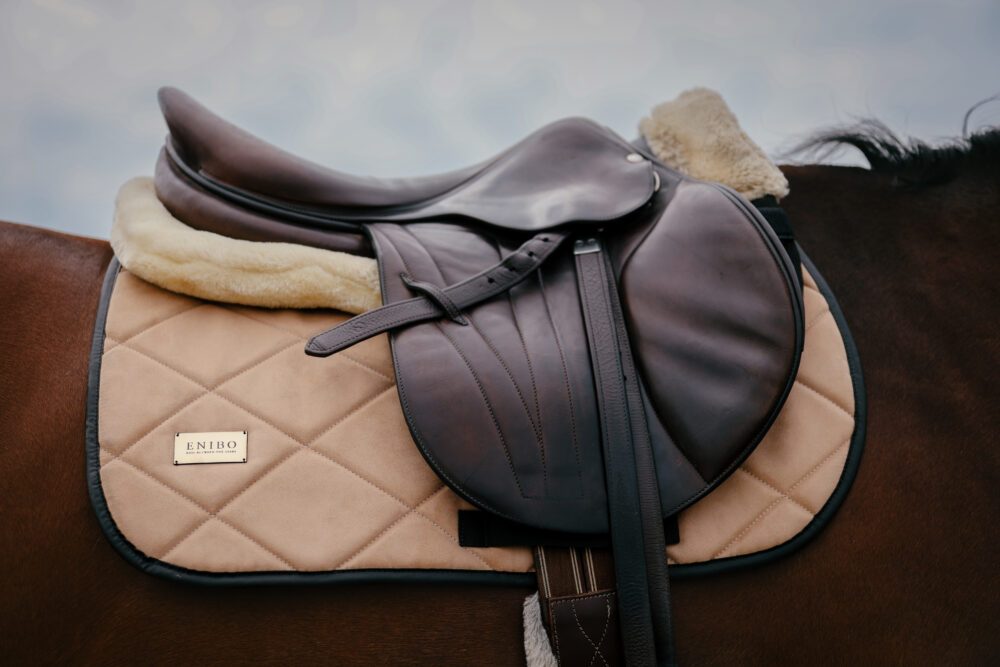 ENIBO CARAMEL DELUXE SADDLE PAD